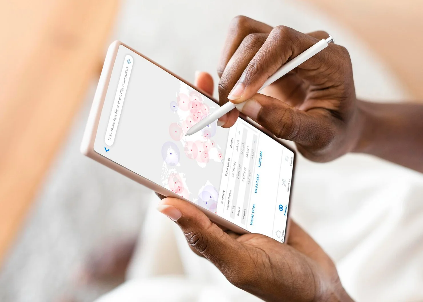 تطبيقات جوال وخدمات رقمية